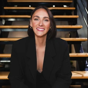 Cassandra Pleau